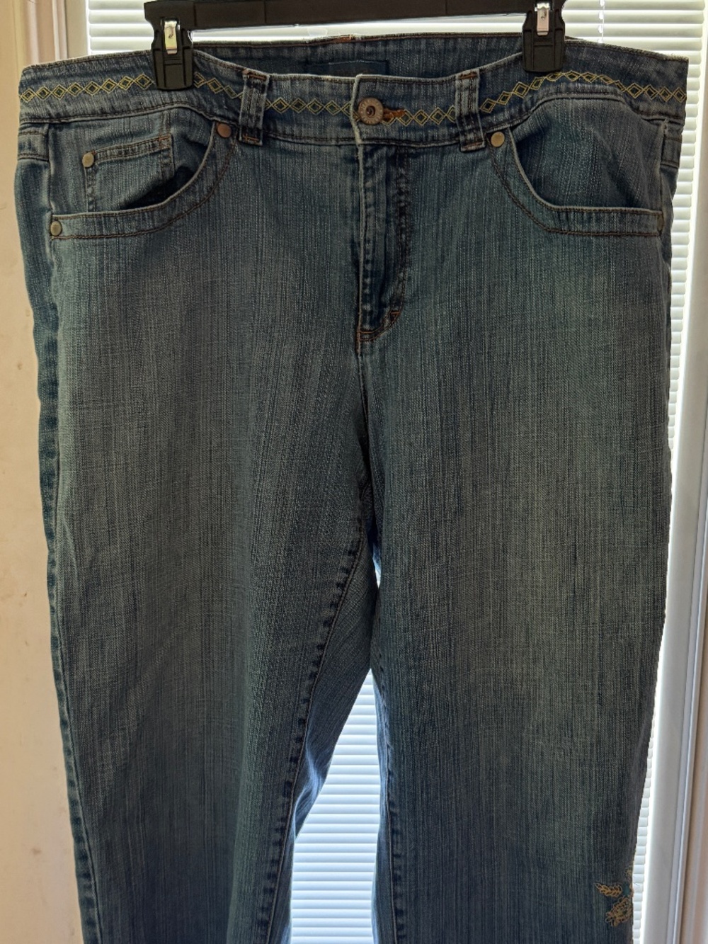 Vintage Y2K Jeanstar Embroidered Denim Capri Jeans Women's Plus Size 20W Avg Str